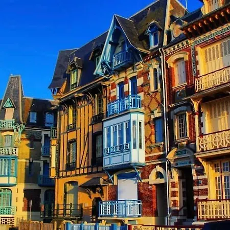 Maison Vue Avec Jardin Le Tréport