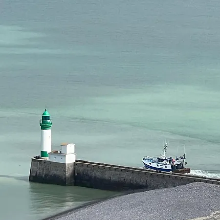 Clair De Falaises Le Tréport